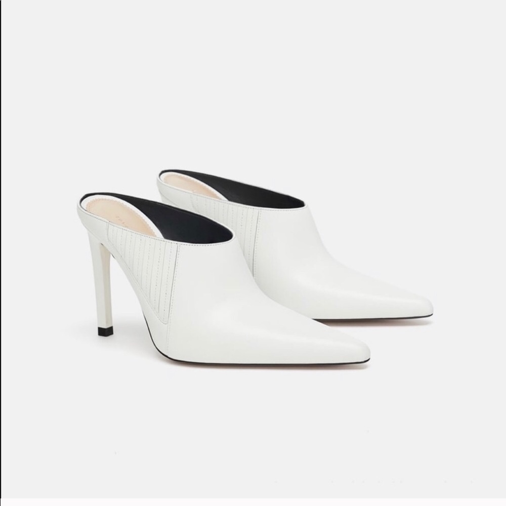 White mules